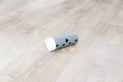 TRIXIE Pet Products Snack Roll For Cats, Blue/Orange, 5.5 X 2.25 X 2.25 In. (4592) -Greenies Pet Store 31X14mROv0L