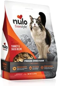 Nulo Freestyle Freeze-Dried Raw, Ultra-Rich Grain-Free Dry Cat Food For All Breeds And Life Stages With BC30 Probiotic For Digestive And Immune Health -Greenies Pet Store 41HGKSePJML. AC