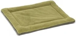 GabeFish Dog Outdoor Indoor Traveling Car Sleeping Bed Feeding Crate Mat Pet Polar Fleece Plain Floors Nap Pad For Cat White/Thick Small -Greenies Pet Store 41bA8uRNtOL. AC