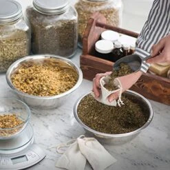 Frontier Co-op Organic Catnip, 1-Pound Bulk, Loved By Cats & Gardeners, Popular Tea Blend, Organic, Kosher -Greenies Pet Store 61AX7bB44IL